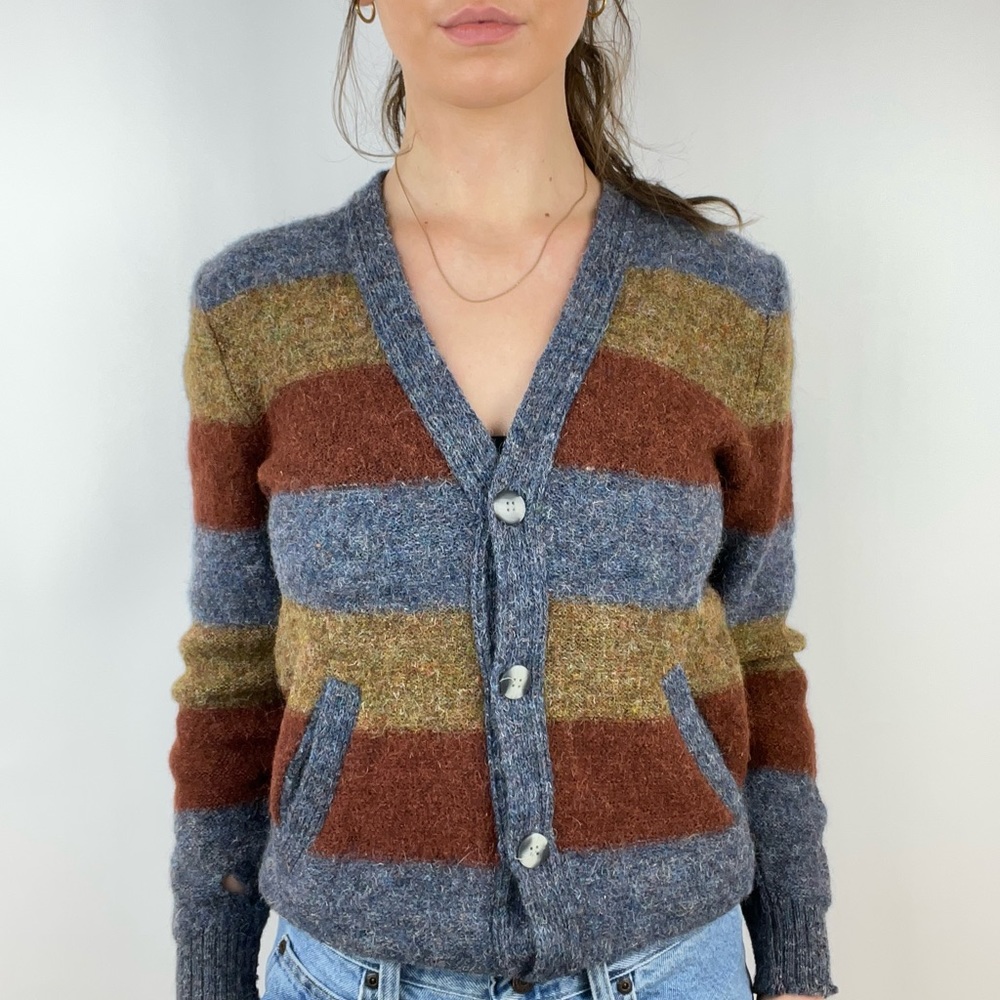VINTAGE WOOL CARDIGAN